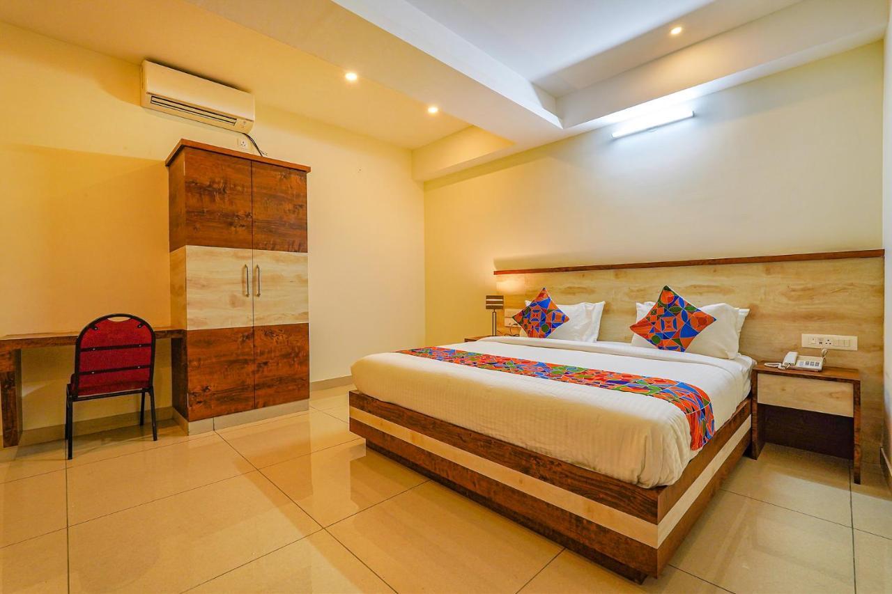 Fabhotel Shakthi Suites - Nr Jayadeva Hospital Bangalore Eksteriør billede